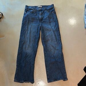 Levi wide leg rib cage Jean